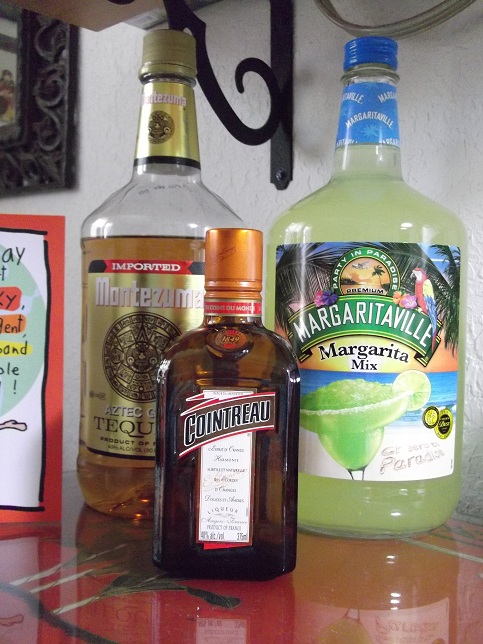 Tequila, Cointreau, lime juice or Margarita Mix with ice makes a sensational Original Margarita. Tequila, Cointreau, lime juice or Margarita Mix with ice makes a sensational Original Margarita.