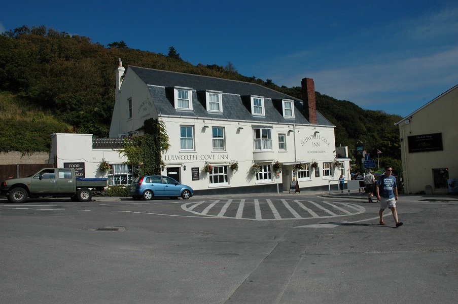 Lulworth Cove Inn, Dorset. Lulworth Cove Inn, Dorset.