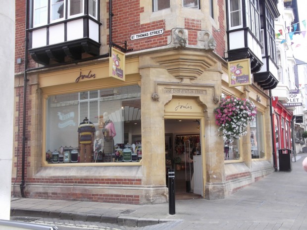 Shopping in Winchester Shopping in Winchester